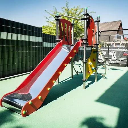 Apartment Heaven House Family *