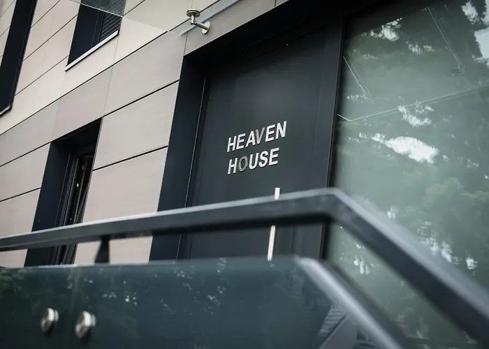 Heaven House Family 蒂门多弗施特兰德